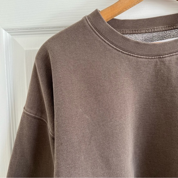 Aritzia TNA Boyfriend Crew in GD Stone Taupe - Picture 4 of 7